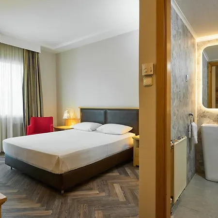 Otel Iris Thérmi